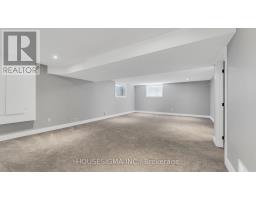 44 - 41 EARLSCOURT TERRACE - 30