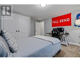 44 - 41 EARLSCOURT TERRACE - 33