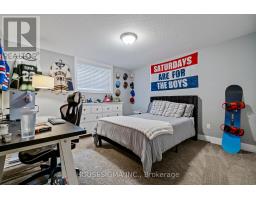 44 - 41 EARLSCOURT TERRACE - 34