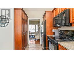 10 PRESPA COURT - 17