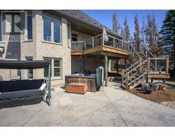 561 PLANE TREE DRIVE - 44