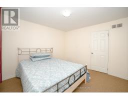 2059 ROLLINGACRES DRIVE N - 17