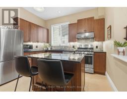 937 WATERLOO STREET - 12