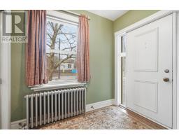 937 WATERLOO STREET - 2