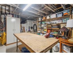 937 WATERLOO STREET - 33