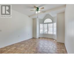 25 - 1555 HIGHBURY AVENUE N - 10