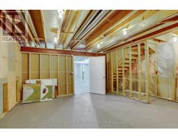 25 - 1555 HIGHBURY AVENUE N - 40