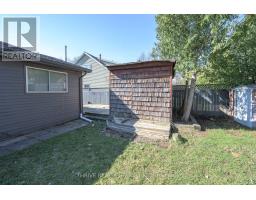 81 BEECHBANK CRESCENT - 4