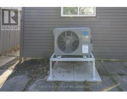 81 BEECHBANK CRESCENT - 9