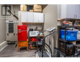 419 DUNDAS STREET - 14