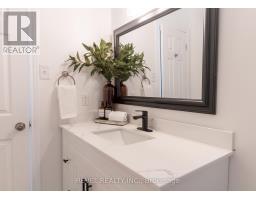 136 LACEY CRESCENT - 16