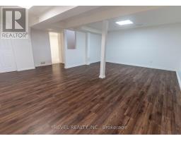 136 LACEY CRESCENT - 20