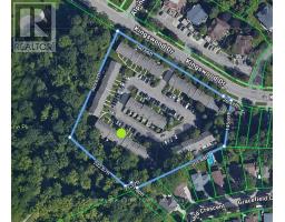 29 - 219 KINGSWOOD DRIVE - 14