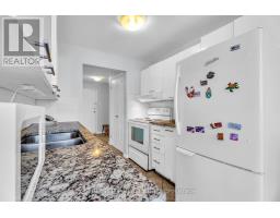 401 - 986 HURON STREET - 11