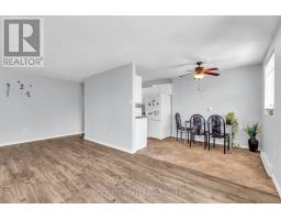 401 - 986 HURON STREET - 15