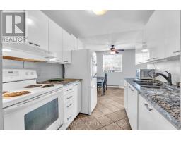 401 - 986 HURON STREET - 9