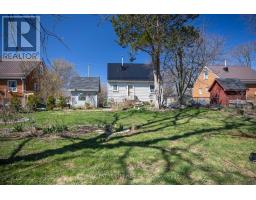 64 DUNKIRK DRIVE - 19