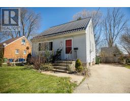 64 DUNKIRK DRIVE - 3