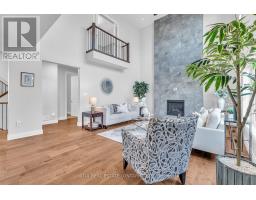 1375 DYER CRESCENT - 11