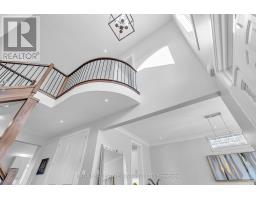 1375 DYER CRESCENT - 21