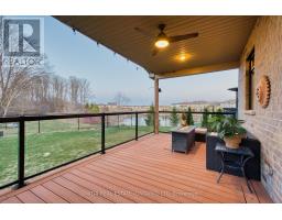 1375 DYER CRESCENT - 40