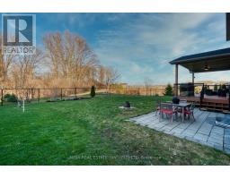 1375 DYER CRESCENT - 44