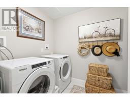 105 - 1975 FOUNTAIN GRASS DRIVE - 29