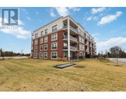 105 - 1975 FOUNTAIN GRASS DRIVE - 47