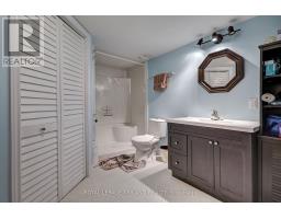 58 VANBUSKIRK DRIVE - 33