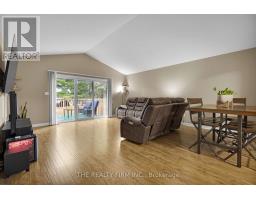 17 - 20 WINDEMERE PLACE - 14