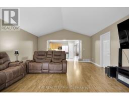 17 - 20 WINDEMERE PLACE - 20