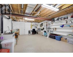 17 - 20 WINDEMERE PLACE - 39