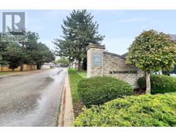 17 - 20 WINDEMERE PLACE - 42