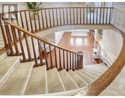 150 GUILDFORD CRESCENT - 22