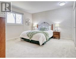 150 GUILDFORD CRESCENT - 31