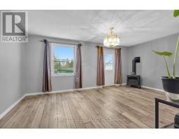 55 MOHEGAN CRESCENT - 12