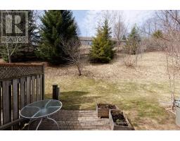 26 - 270 NORTH CENTRE ROAD - 17