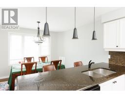 26 - 270 NORTH CENTRE ROAD - 5