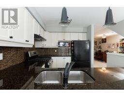 26 - 270 NORTH CENTRE ROAD - 8