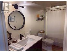 9 WILLOWDALE PLACE - 15