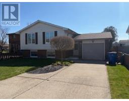 9 WILLOWDALE PLACE - 2