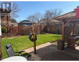 9 WILLOWDALE PLACE - 25