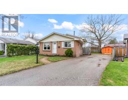 66 GARLAND CRESCENT - 1