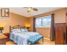 66 GARLAND CRESCENT - 16