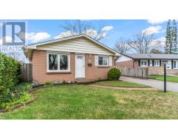 66 GARLAND CRESCENT - 3