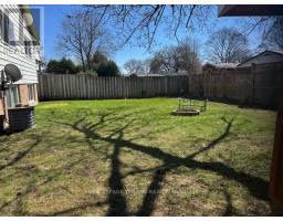 66 GARLAND CRESCENT - 31