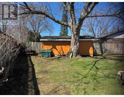 66 GARLAND CRESCENT - 33