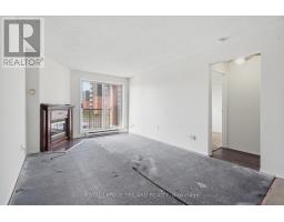 135 - 1096 JALNA BOULEVARD - 10