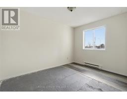 135 - 1096 JALNA BOULEVARD - 19