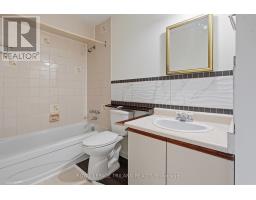 135 - 1096 JALNA BOULEVARD - 21